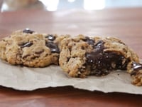 Photo de la Recette: Biscuits au Beurre D'amandes à L'avoine et au Chocolat Noir