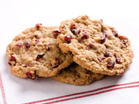 Photo de la Recette: Biscuits Tendres et Croustillants aux Carottes, aux Canneberges et aux Noix