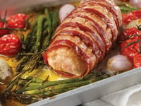 Photo de la Recette: Filets de Porc Rôtis au Bacon Sauce à L'échalote Caramélisée