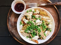 Photo de la Recette: Poutine de Dindon avec Pois et Confiture de Canneberges