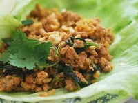 Photo de la Recette: ROULÉS DE LAITUE À LA DINDE ET AU RIZ BRUN À LA THAÏE