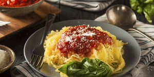 Courge Spaghetti à la Tomate et au Basilic