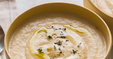 Soupe au Chou-Fleur et Panais Rôtis