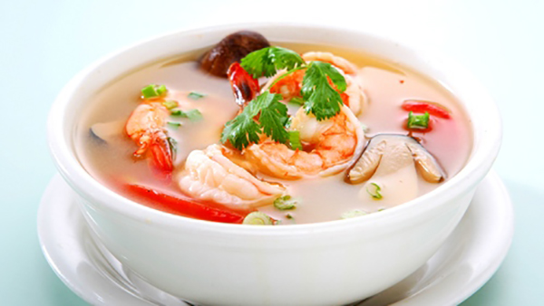 Soupe asiatique aux crevettes - Philandcocuisine